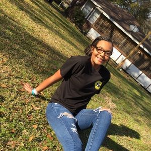 Meet your Posher, Jordyn